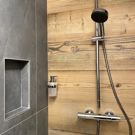 Pedru - A Stone's Throw From The Slopes Apartment *